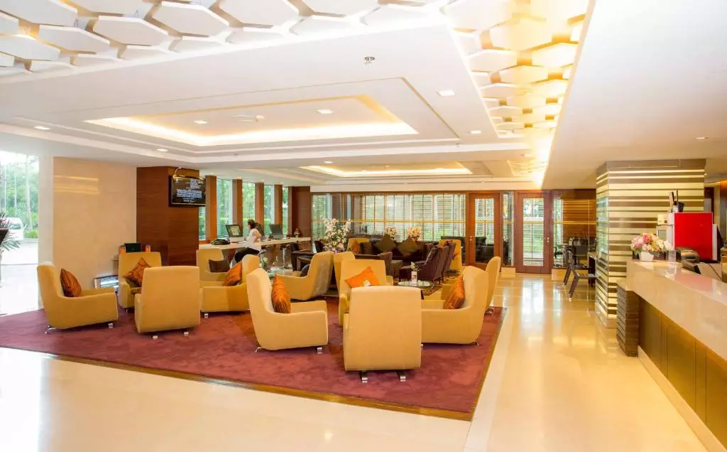 The Grand Fourwings Convention Hotel Bangkok